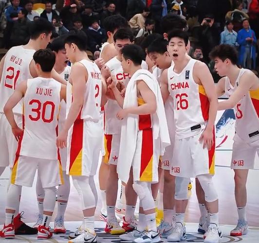 男篮世预赛中国vs日本第一场